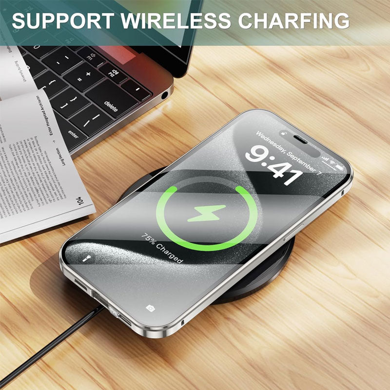 Magnetic privacy phone case